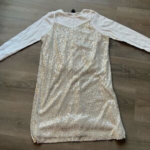 Girl’s silver sequin dress - size XXL (18)